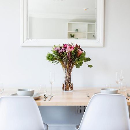 Welcomestay Colliers Wood Two Bed Apartment - Home Away From Home ลอนดอน ภายนอก รูปภาพ